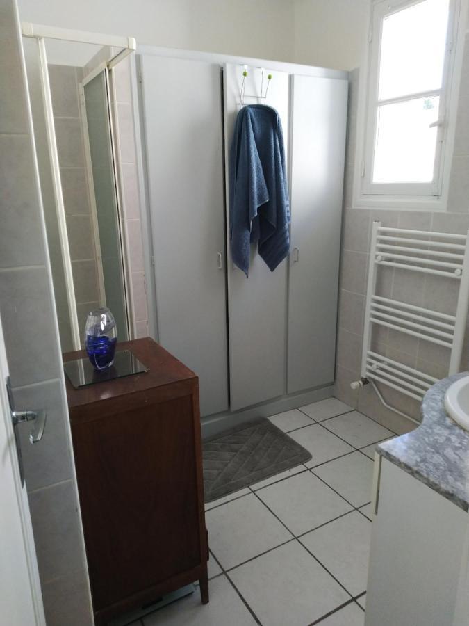 Chambre Cesar B&B- Au 1Er - Villa Chaumonty Perigueux Bagian luar foto